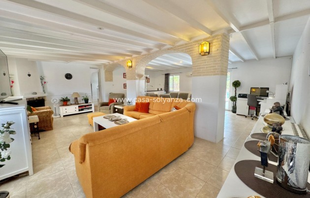 Revente - Villa - Dolores - Comunidad Valenciana