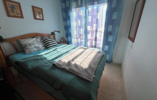 Wiederverkauf - Stadthaus - Villamartin - Villamartín