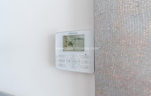 Resale - Apartment / flat - Torrevieja - Estacion de autobuses