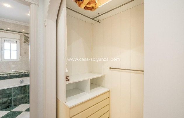 Revente - Villa - Torrevieja - El chaparral