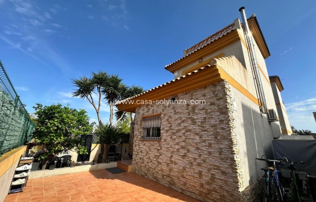 Wiederverkauf - Villa Detached - Los Montesinos