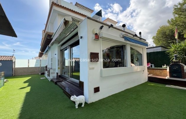 Wiederverkauf - Villa - Orihuela Costa