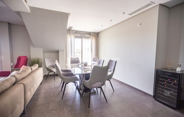 Wiederverkauf - Wohnung - Villamartin - Villamartín