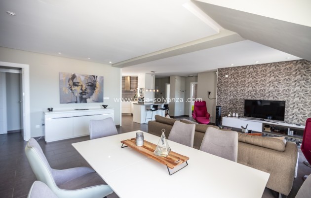 Wiederverkauf - Wohnung - Villamartin - Villamartín