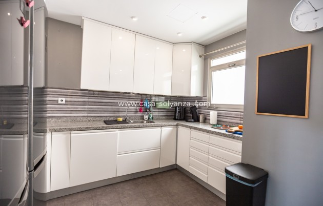 Wiederverkauf - Wohnung - Villamartin - Villamartín