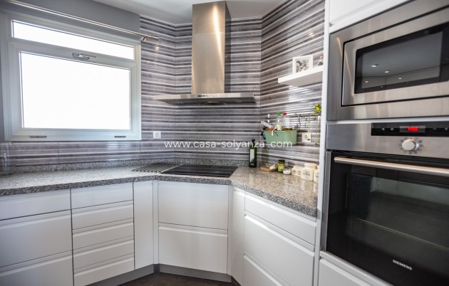 Wiederverkauf - Wohnung - Villamartin - Villamartín