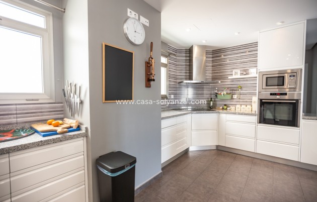 Wiederverkauf - Wohnung - Villamartin - Villamartín