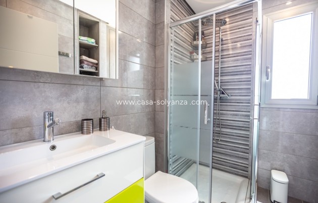 Wiederverkauf - Wohnung - Villamartin - Villamartín