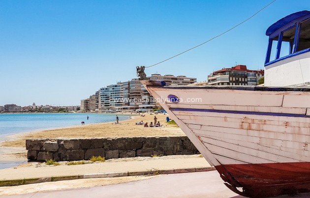 Herverkoop - Appartement / flat - Torrevieja - Beach