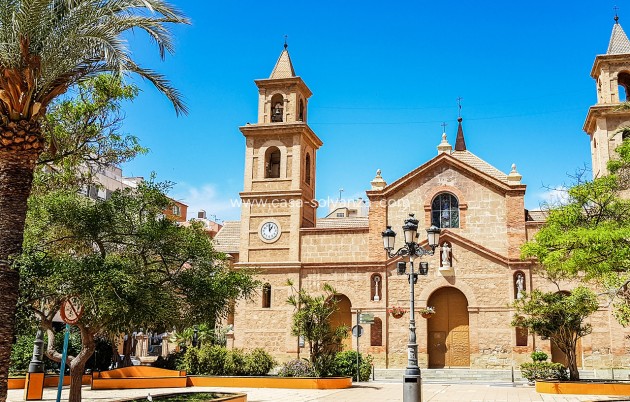 Herverkoop - Appartement / flat - Torrevieja - Beach