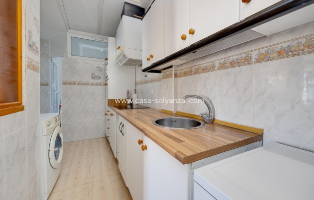 Herverkoop - Herenhuis - Torrevieja - La Siesta