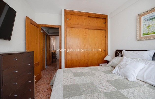 Herverkoop - Herenhuis - Torrevieja - La Siesta