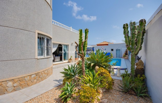 Reventa - Villa - Orihuela Costa - La Regia