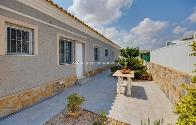 Reventa - Villa - Orihuela Costa - La Regia