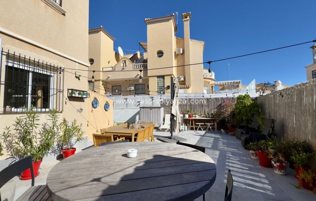 Resale - Villa - Orihuela Costa - Costa Blanca