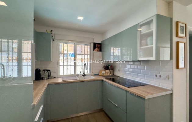 Resale - Villa - Orihuela Costa - Costa Blanca