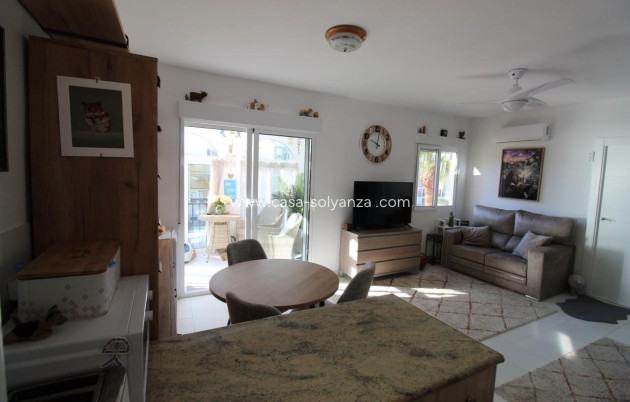 Resale - Apartment / flat - Torrevieja - Costa Blanca