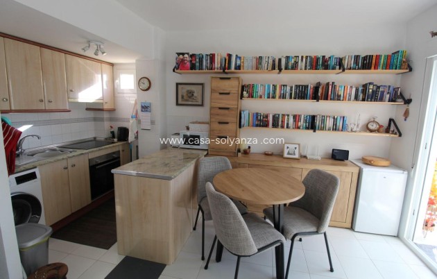 Resale - Apartment / flat - Torrevieja - Costa Blanca