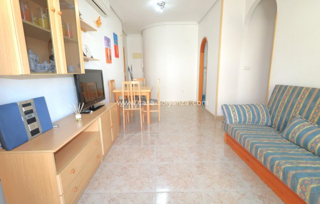Resale - Apartment / flat - Torrevieja - Acequion