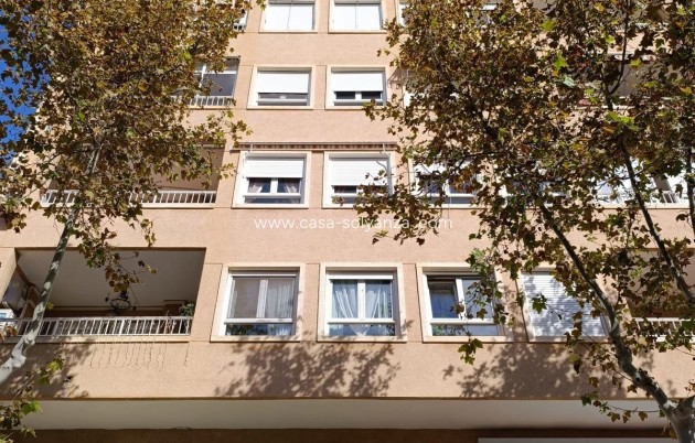 Wiederverkauf - Kommerziell - El Altet