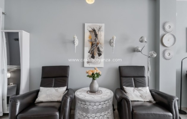 Resale - Apartment / flat - Torrevieja - Costa Blanca