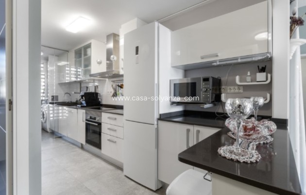 Resale - Apartment / flat - Torrevieja - Costa Blanca