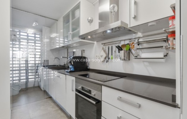 Resale - Apartment / flat - Torrevieja - Costa Blanca