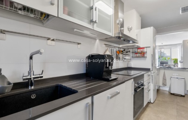 Resale - Apartment / flat - Torrevieja - Costa Blanca