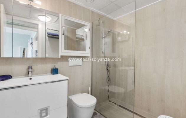 Resale - Apartment / flat - Torrevieja - Costa Blanca