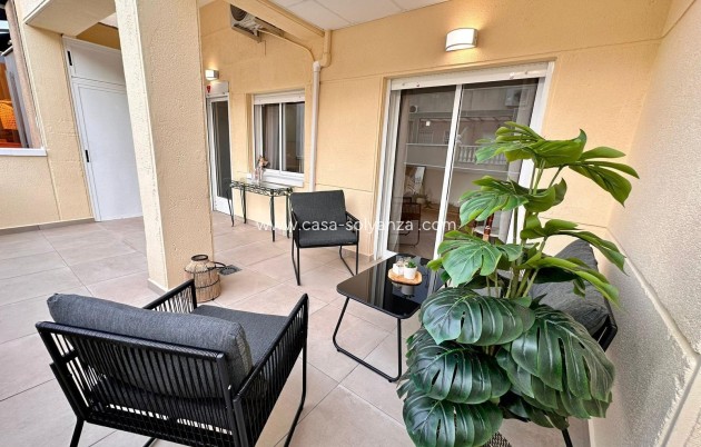 Resale - Apartment / flat - Torrevieja - Playa del Cura