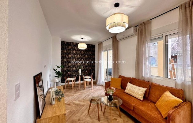 Resale - Apartment / flat - Torrevieja - Playa del Cura