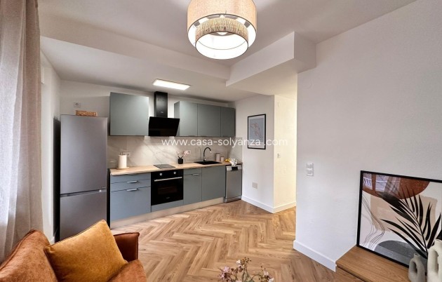 Resale - Apartment / flat - Torrevieja - Playa del Cura