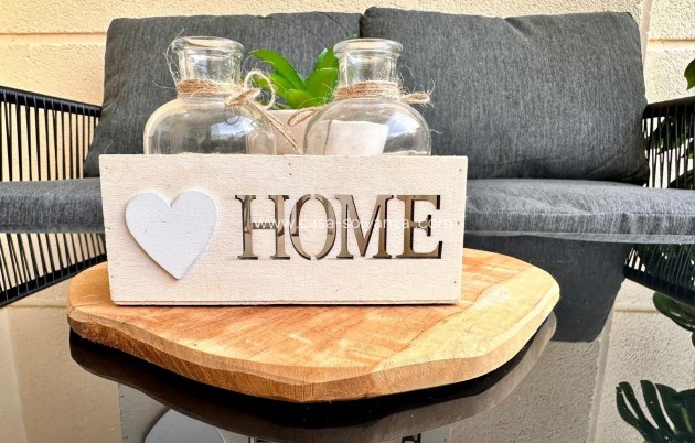 Resale - Apartment / flat - Torrevieja - Playa del Cura