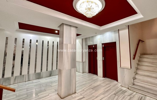 Resale - Apartment / flat - Torrevieja - Playa del Cura