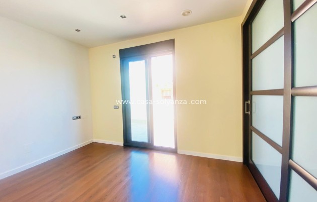 Resale - Villa - Santiago de la Ribera - San Blas