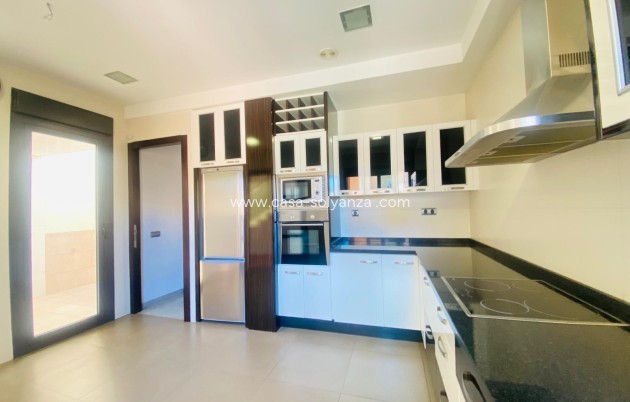 Resale - Villa - Santiago de la Ribera - San Blas