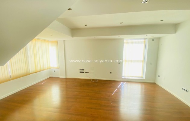 Resale - Villa - Santiago de la Ribera - San Blas