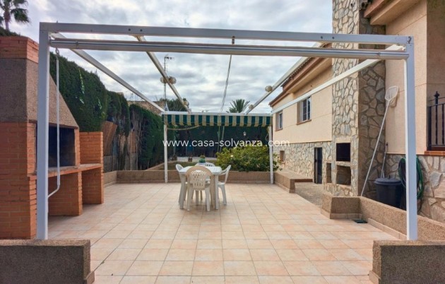 Resale - Villa - Mil Palmeras - Costa Blanca