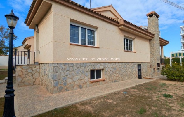 Resale - Villa - Mil Palmeras - Costa Blanca