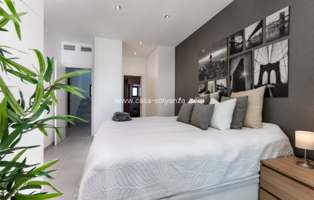 Neue Gebäude - Villa - Pilar de la Horadada - pueblo