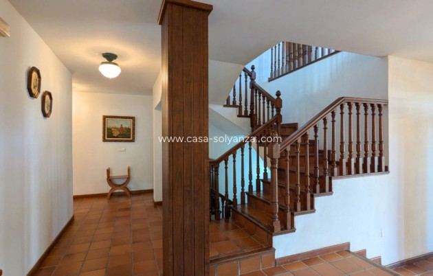 Resale - Villa - Mil Palmeras - Costa Blanca