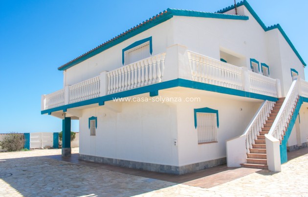 Herverkoop - Independent villa - La Manga del Mar Menor