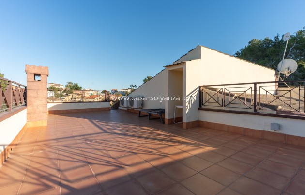 Revente - Villa / Semi detached - Torrevieja - Los Balcones