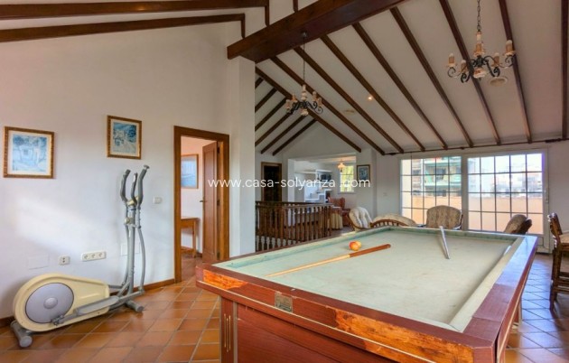 Resale - Villa - Mil Palmeras - Costa Blanca