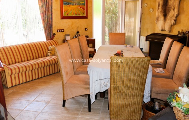 Resale - Independent villa - Los Urrutias