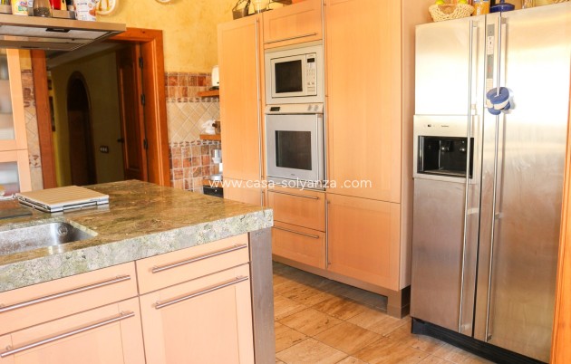 Resale - Independent villa - Los Urrutias