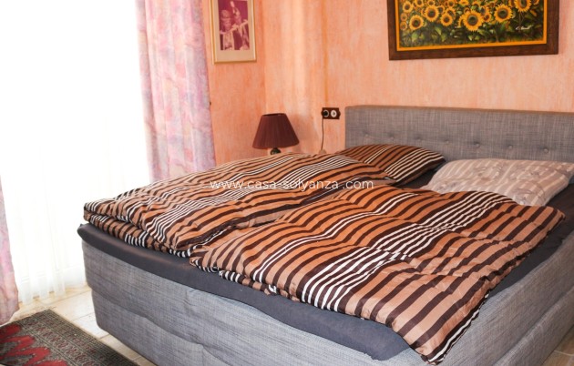 Resale - Independent villa - Los Urrutias