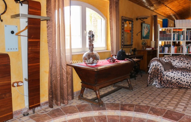 Resale - Independent villa - Los Urrutias