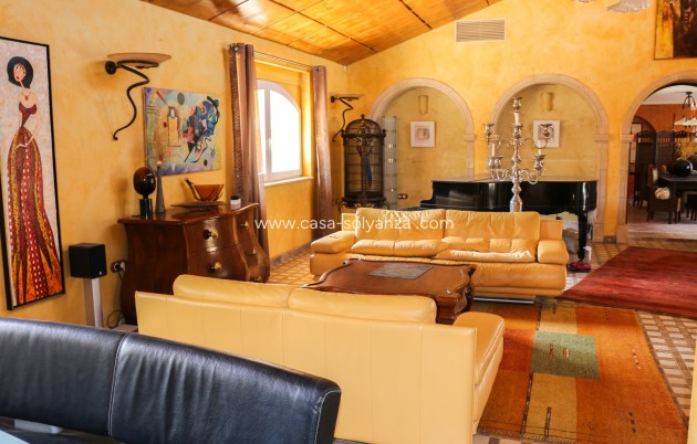 Resale - Independent villa - Los Urrutias