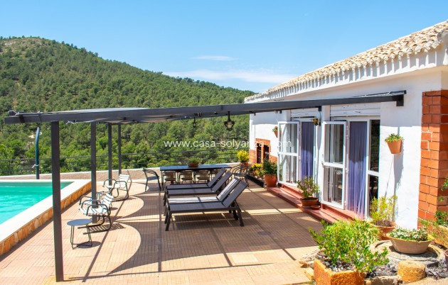 Resale - Independent villa - Onil